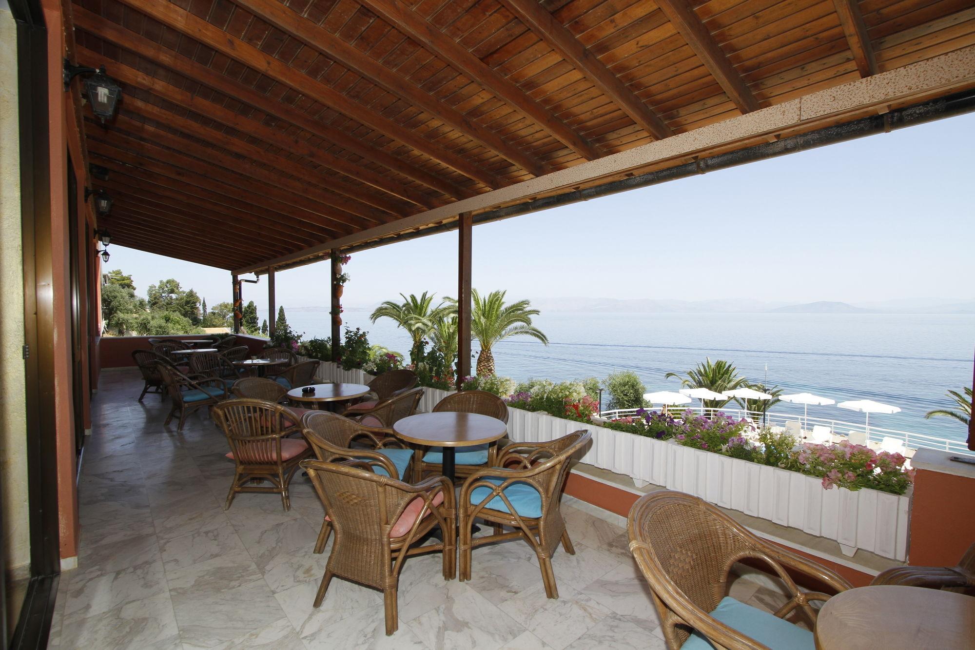 Corfu Maris Bellos Benitses  Exterior photo